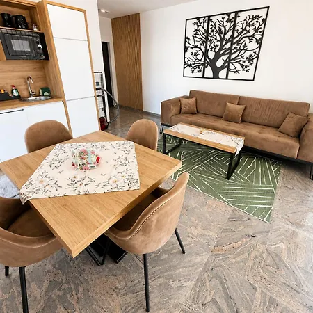 Morisol 2 , Elegant With Terrace And Parking 梅杜林